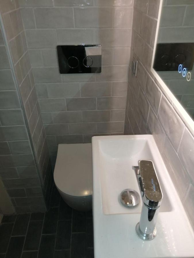 Rooms In Central Афины Экстерьер фото